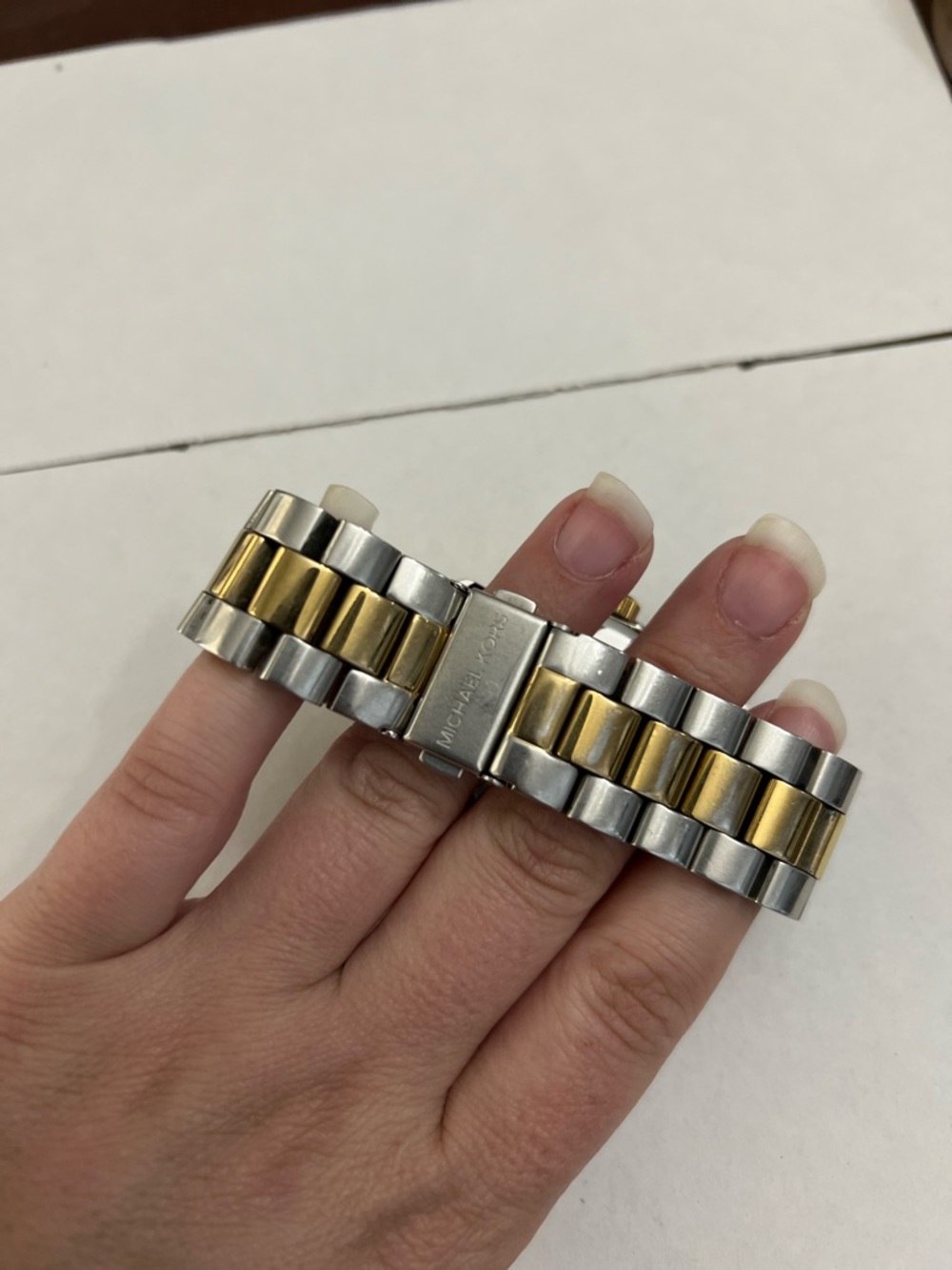 Michael Kors watch - Picture 2 of 6